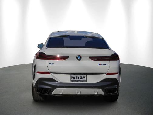 2026 BMW X6 M60i