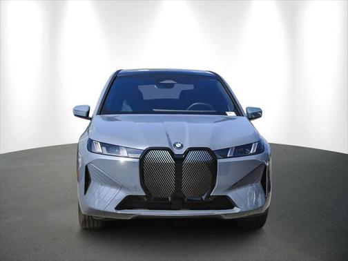 2026 BMW iX xDrive60