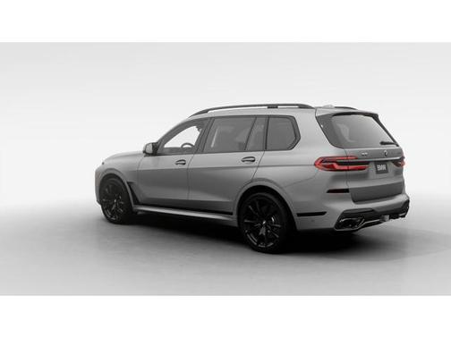 2026 BMW X7 M60i