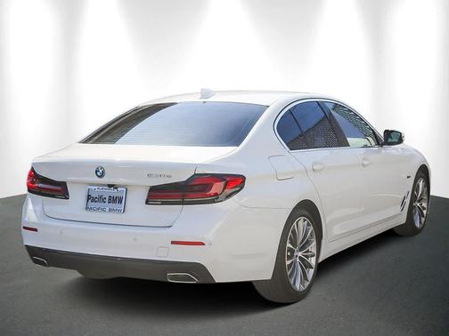 2023 BMW 530e Base