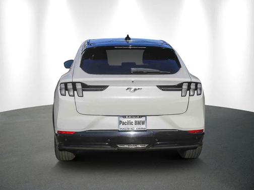 2022 Ford Mustang Mach-E Premium