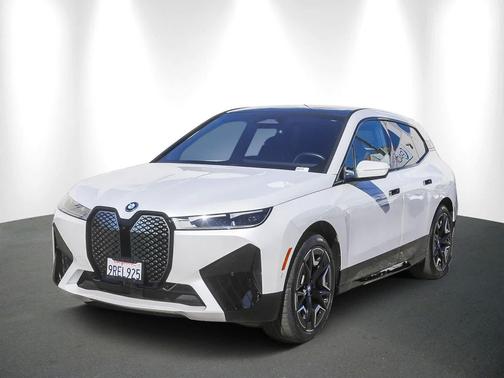 2025 BMW iX xDrive50