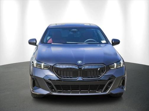 2025 BMW i5 eDrive40