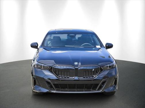 2025 BMW i5 eDrive40