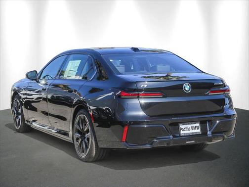 2025 BMW i7 eDrive50