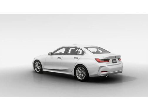2025 BMW 330 i xDrive