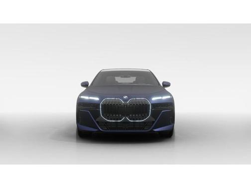 2025 BMW 760 i xDrive