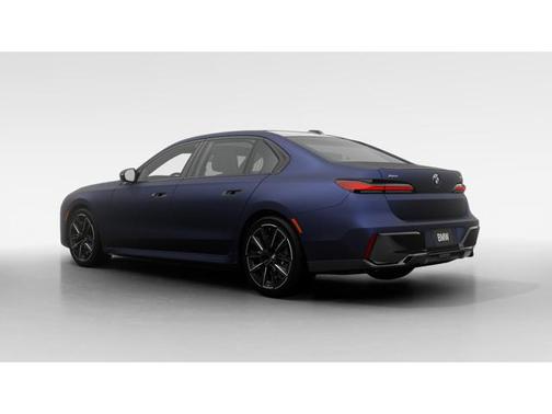 2025 BMW 760 i xDrive