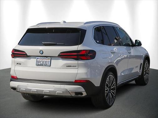2025 BMW X5 sDrive40i