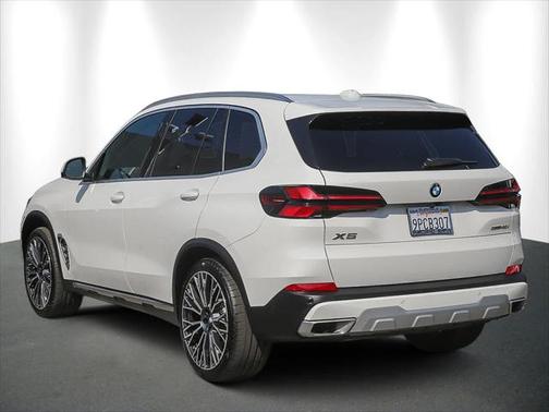 2025 BMW X5 sDrive40i