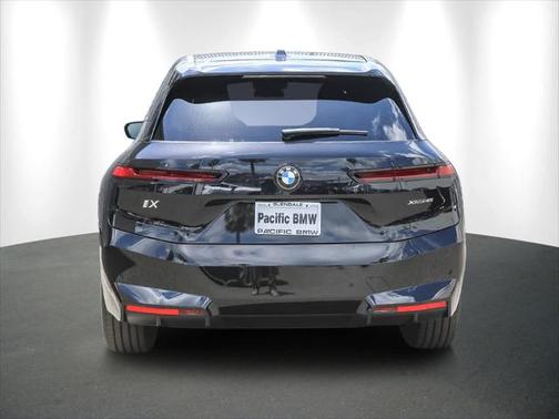 2026 BMW iX xDrive45