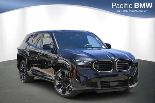 2023 BMW XM Base (A8)