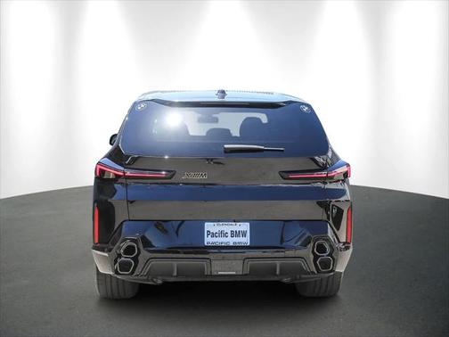 2023 BMW XM Base (A8)