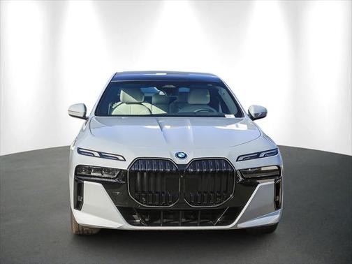 2025 BMW i7 eDrive50
