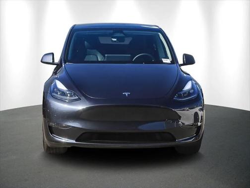 2024 Tesla Model Y Long Range Dual Motor All-Wheel Drive