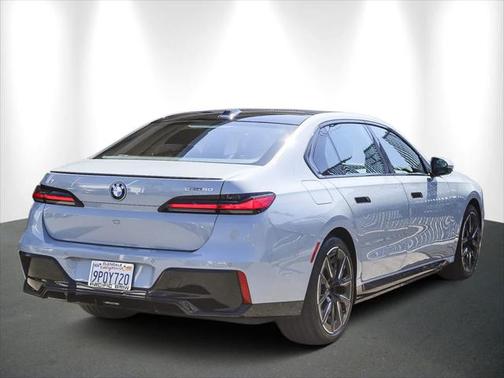 2025 BMW i7 eDrive50