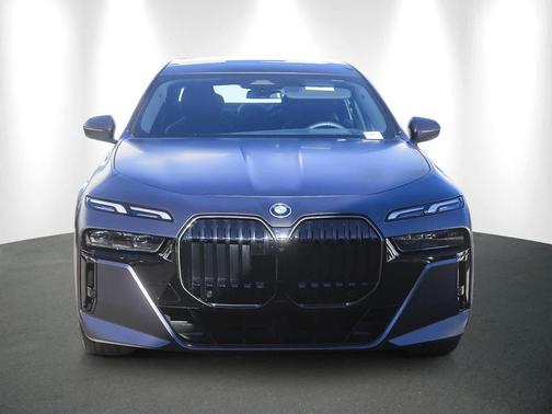 2025 BMW i7 eDrive50