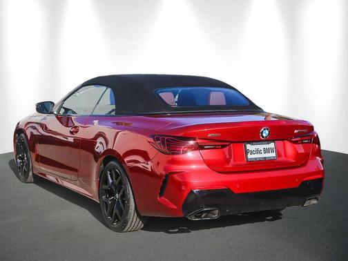 2025 BMW M440 i xDrive