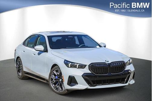 2025 BMW 530 i