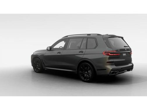 2026 BMW X7 M60i