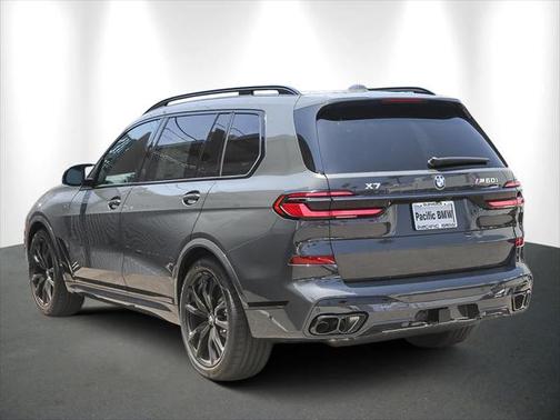 2026 BMW X7 M60i