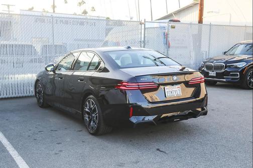 2026 BMW 550e xDrive