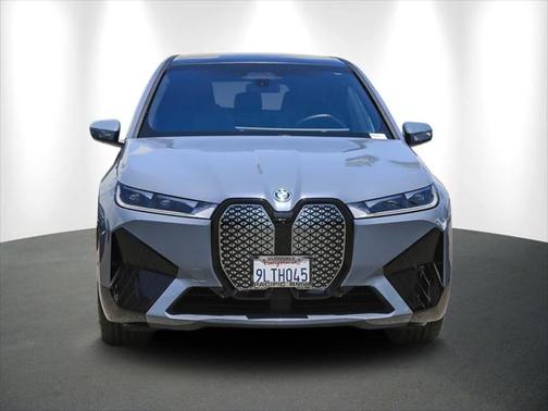2025 BMW iX xDrive50