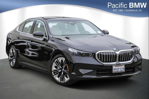 2025 BMW i5 eDrive40