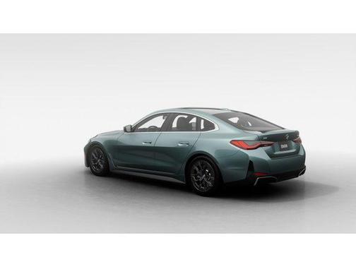 Cape York Green Metallic 2026 BMW i4 Gran Coupe eDrive40