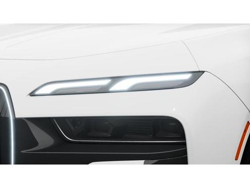 2025 BMW 740 i