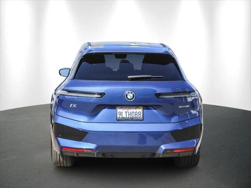 2025 BMW iX xDrive50