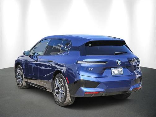 2025 BMW iX xDrive50
