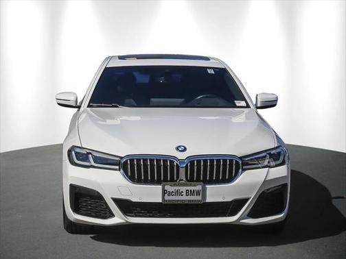 2022 BMW 530e Base