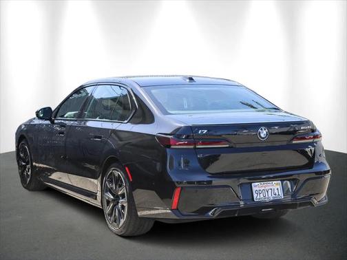 2025 BMW i7 eDrive50