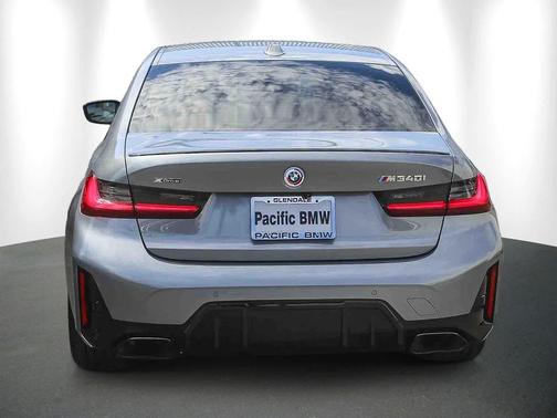 2023 BMW M340 i xDrive