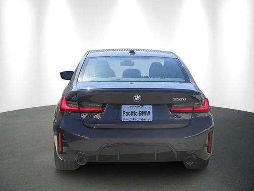 2025 BMW 330 i