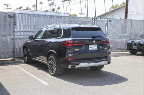 2025 BMW X5 sDrive40i