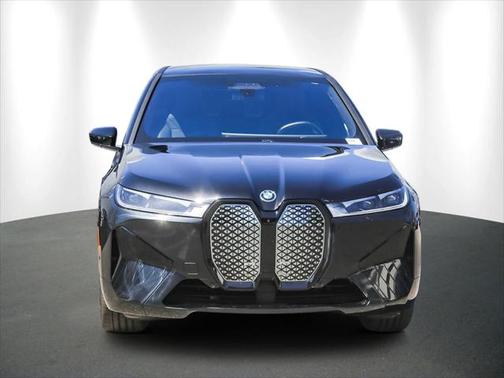 2025 BMW iX xDrive50