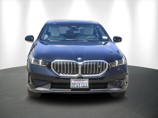 2025 BMW i5 eDrive40