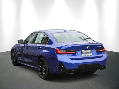 2025 BMW M340 M340i