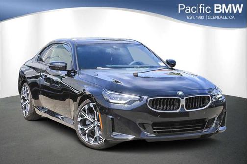 2025 BMW 230 i