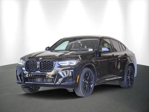 2025 BMW X4 xDrive30i