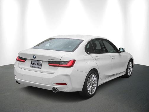 2023 BMW 330 330i