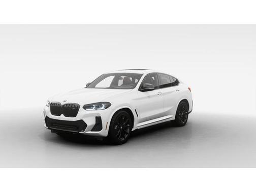 2025 BMW X4 M40i
