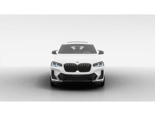 2025 BMW X4 M40i