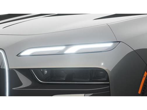 2025 BMW 740 i