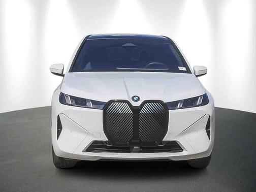 2026 BMW iX xDrive60