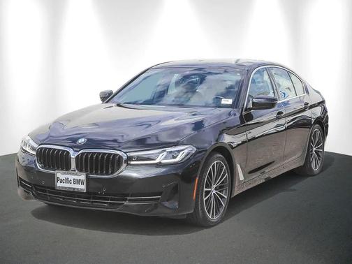 2022 BMW 530 i