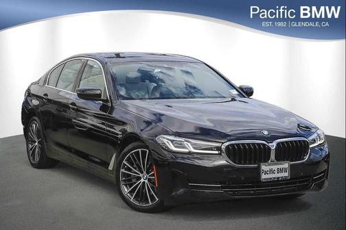 2022 BMW 530 i
