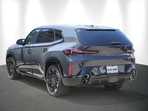 2025 BMW XM
